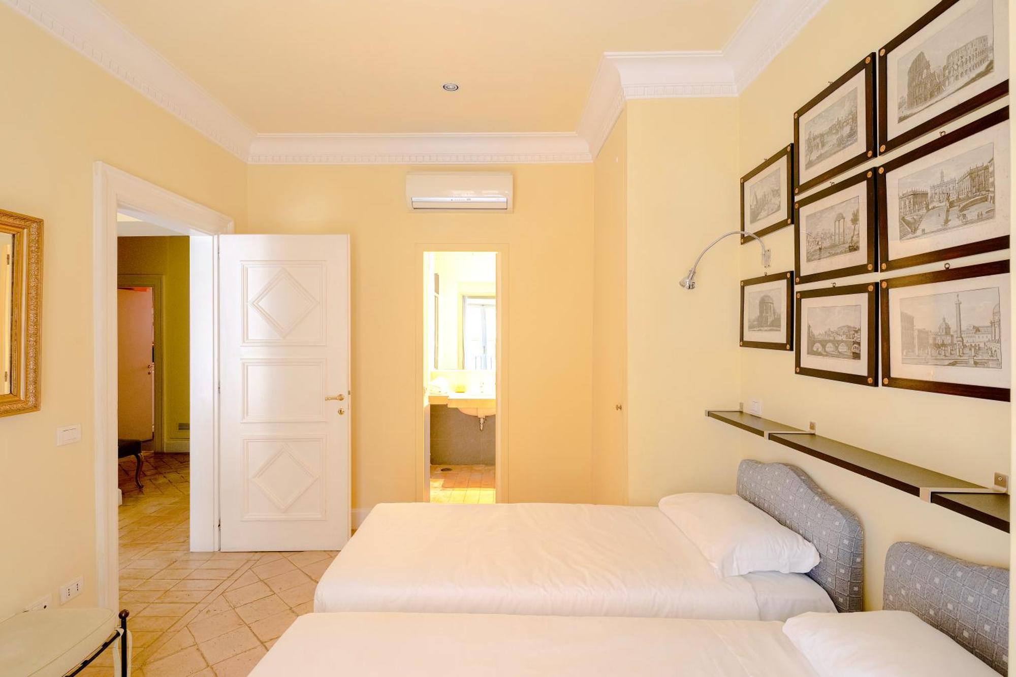 Apartment Passeggiata Di Ripetta Private